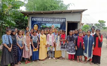 सीमांचल के 27 साल के साकिब ने नौकरी छोड़ गांव के बच्चों के लिए शुरू की लाइब्रेरी, अब मिल रही चौतरफा तारीफ