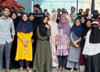 30 Years On, Mumbai's Ideal Educational Movement Is Still Helping Muslim Students Pursue Their Dreams