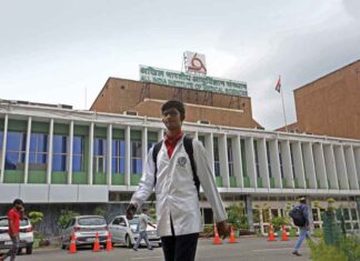 With SC Denying Re-NEET, Indian Medical Aspirants Confront Persistent Hurdles at Home and Abroad