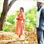 लावारिस लाशों का अंतिम संस्कार करने वाली पूजा शर्मा को अपनों ने ठुकरा दिया, आसपास के लोग भी नहीं रखते कोई वास्ता