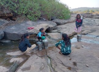 Ground Report: Struggle of Isolated Kelhadiya Village in East UP Where Tribals Drink Water from Mountain Stones