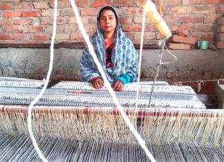 From Adversity to Prosperity: How Shakeela's Rug Weaving Initiative Transformed Rural Women's Lives in UP's Chandauli