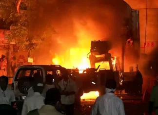 Nagpur Erupts in Violence Over Aurangzeb Grave Row, Quran Desecration 'Rumour'; Curfew Imposed